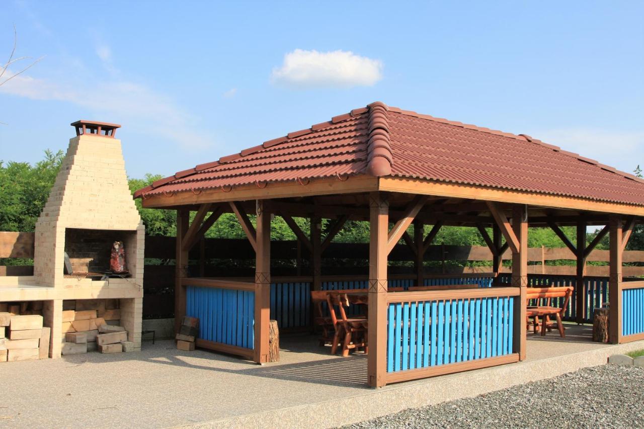 Camere De Inchiriat Băltenii de Sus Exterior foto