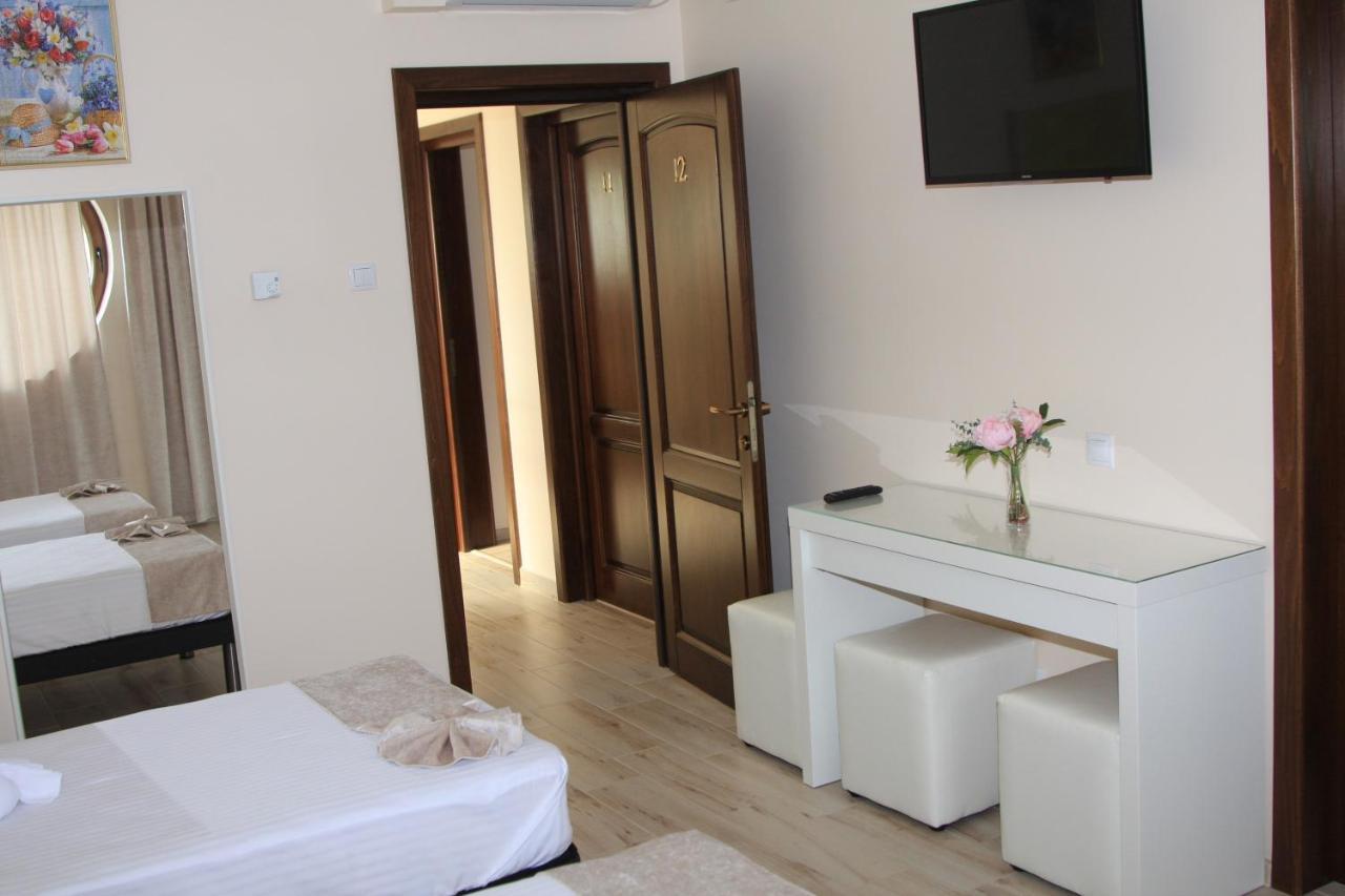Camere De Inchiriat Băltenii de Sus Exterior foto